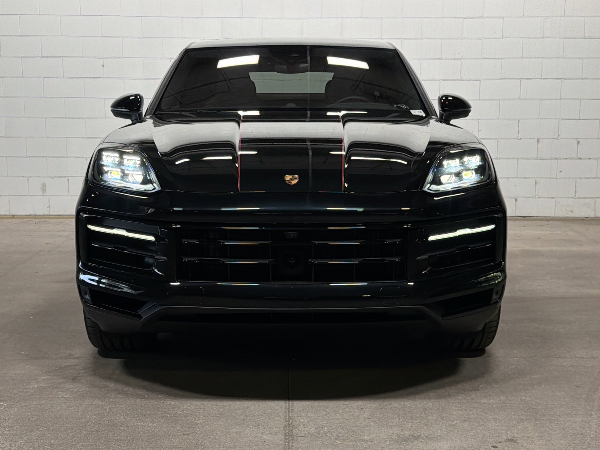Certified Used 2025 Chromite Black Metallic Porsche S E-Hybrid image 9