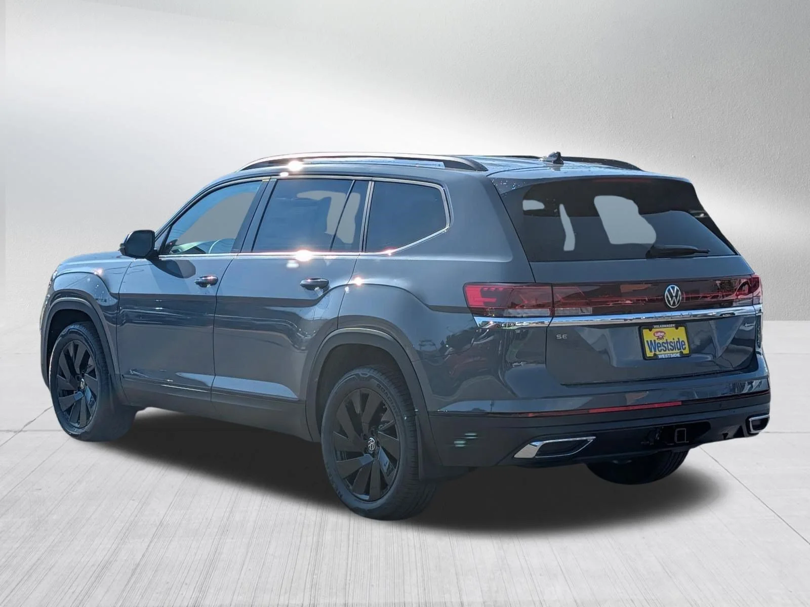 New 2026 Pure Gray Volkswagen 2.0T SE w/Technology image 2
