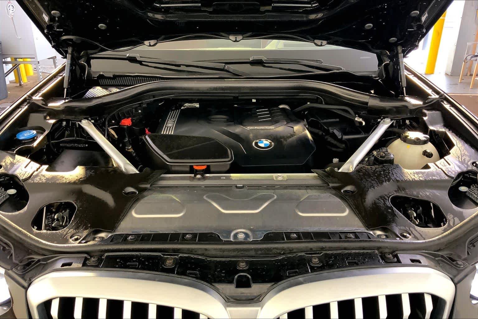 Used 2024 Black Sapphire Metallic BMW xDrive30i image 30