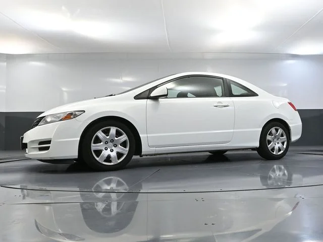 Used 2009 White Honda LX image 42