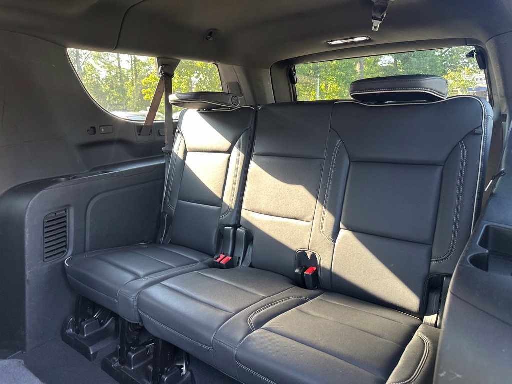 Used 2024 Black GMC SLT image 24