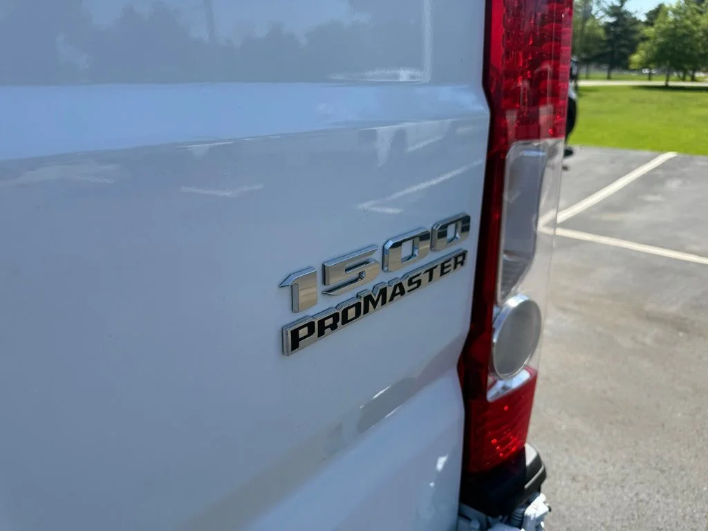 New 2026 Bright White Clear-Coat Exterior Paint RAM Low Roof image 27