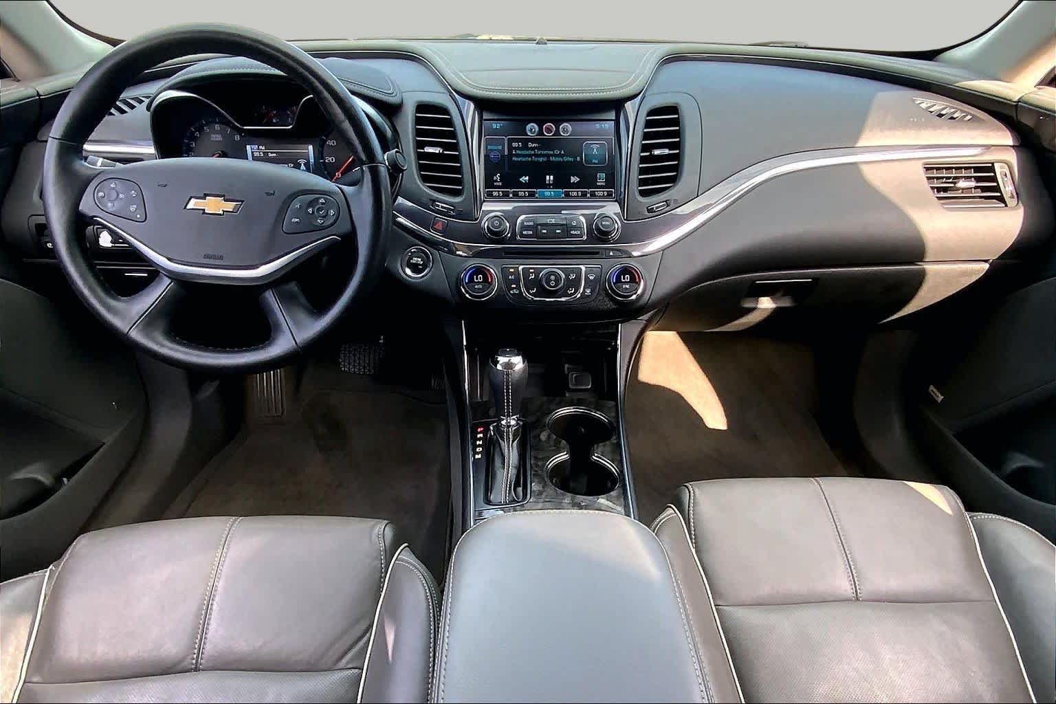 Used 2015 Blue Velvet Metallic Chevrolet LTZ image 16