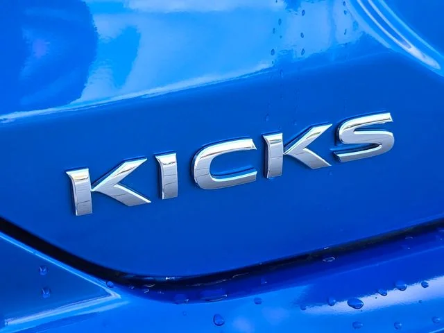 Used 2025 Blue Nissan S image 15
