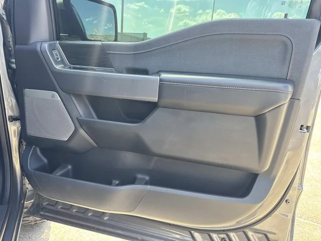 Certified Used 2025 Gray Ford Lariat image 20