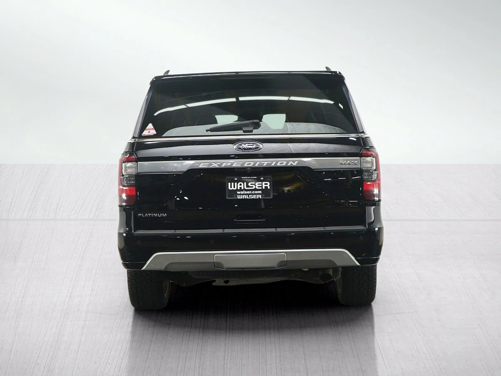 Used 2018 Shadow Black Ford Platinum image 4