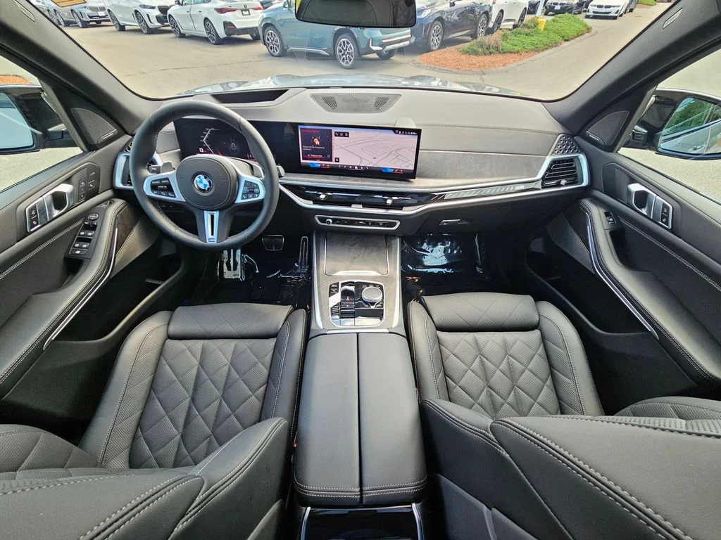 Certified Used 2026 Skyscraper Grey Metallic BMW M60i image 25