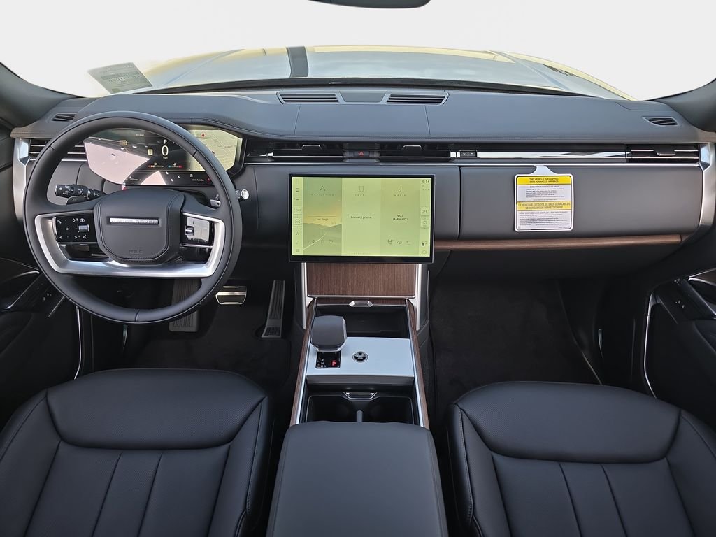 New 2026 Carpathian Grey Land Rover SE image 9