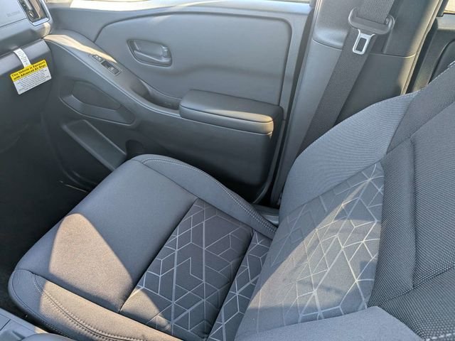New 2026 Boulder Gray Pearl Nissan Crew Cab SV image 16