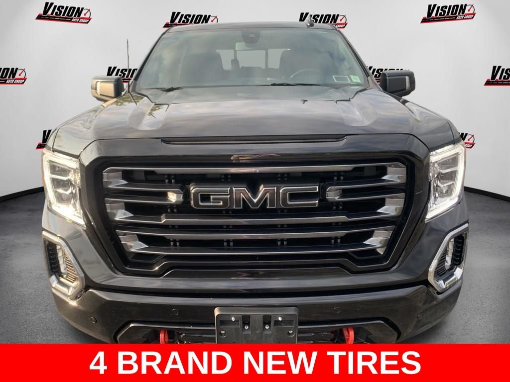 Used 2022 Black GMC AT4 image 5