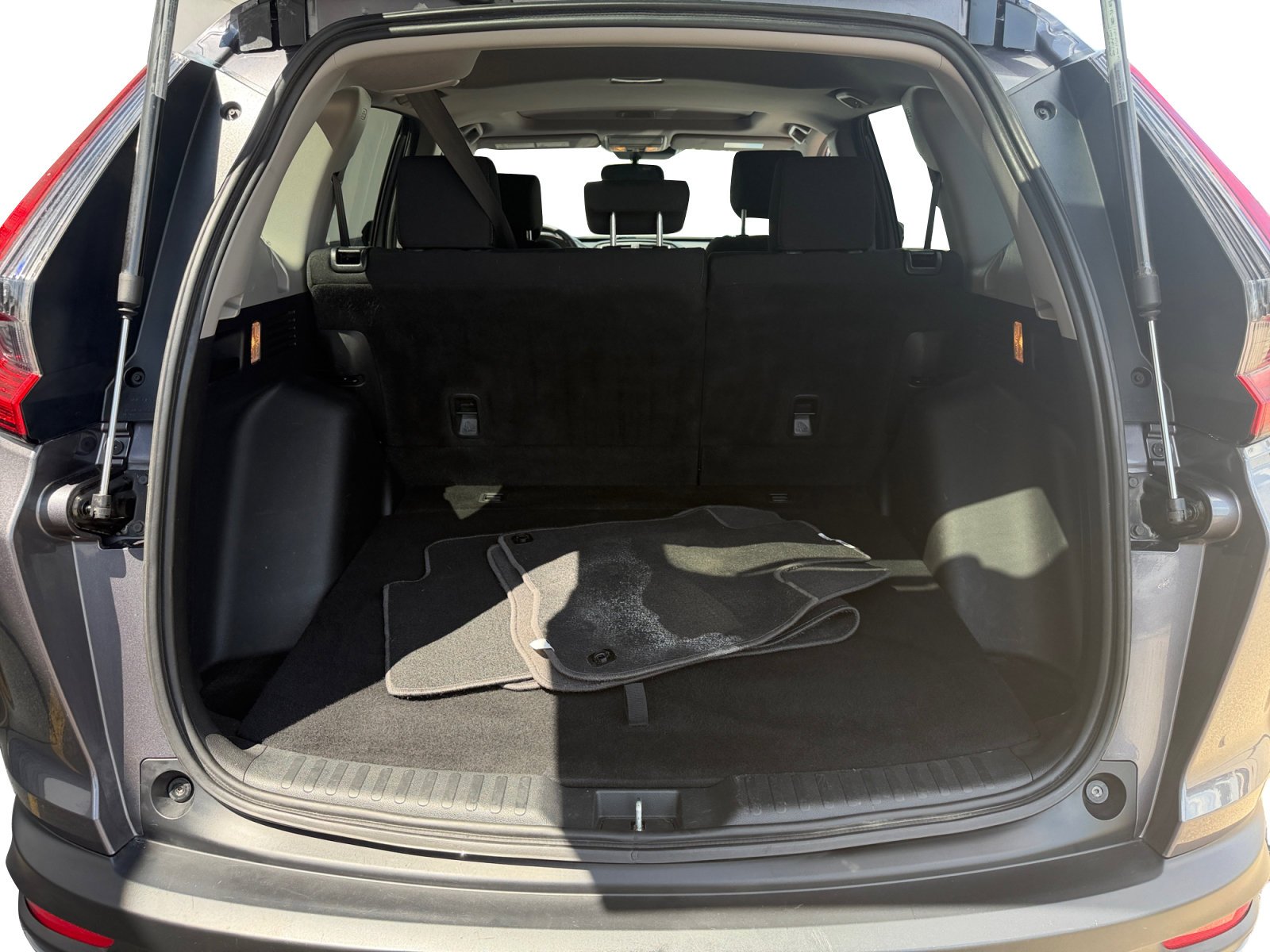 Certified Used 2022 Gray Honda EX image 39