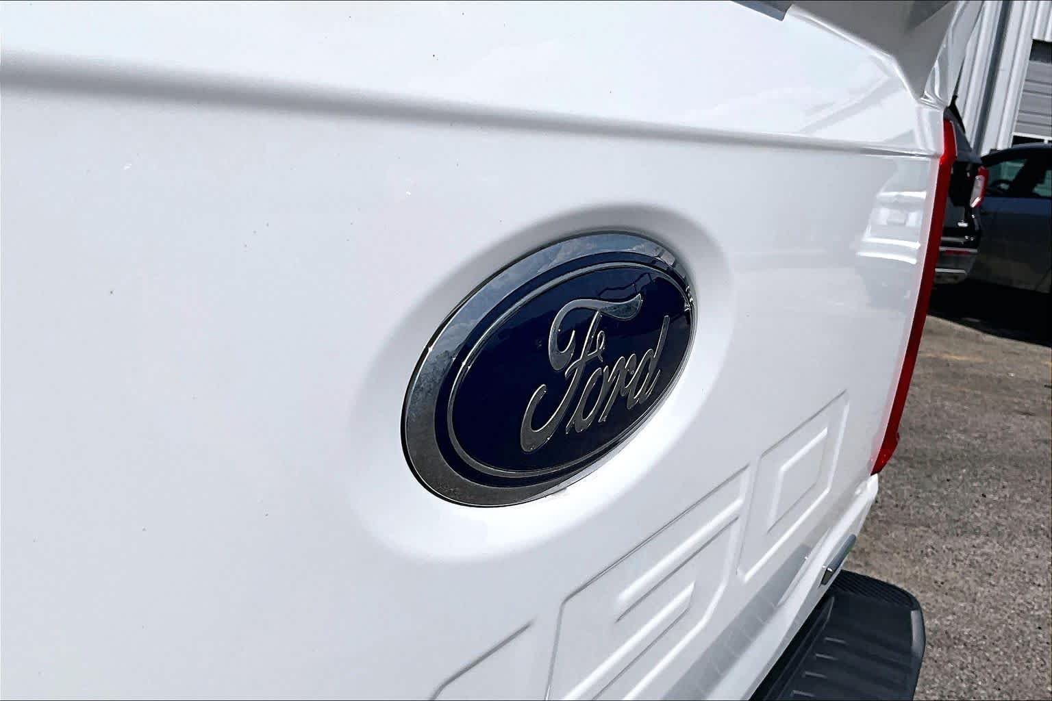 Certified Used 2022 Oxford White Clearcoat Ford XL image 31