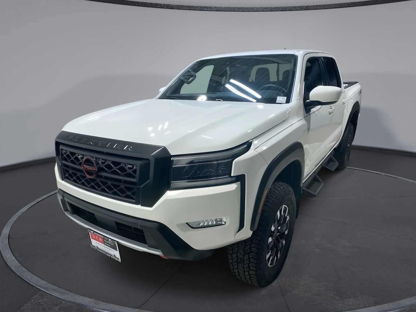 2023 Nissan Frontier PRO-4X Crew Cab 4X4's photo