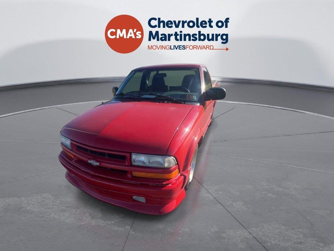 Used 2000 Victory Red Chevrolet LS Xtreme image 9