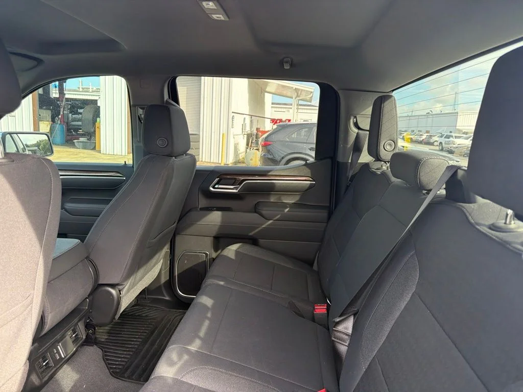 Used 2026 White Chevrolet LT image 16