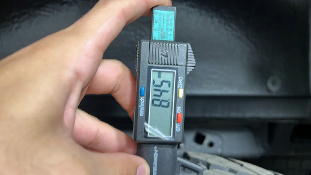 Used 2023 White Ford XLT image 40