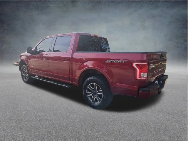 Used 2016 Red Ford XLT image 11