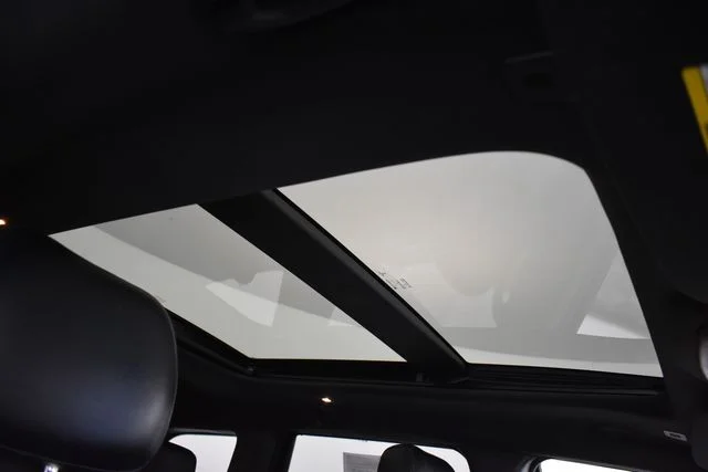 Used 2017 Black Jeep Limited image 17
