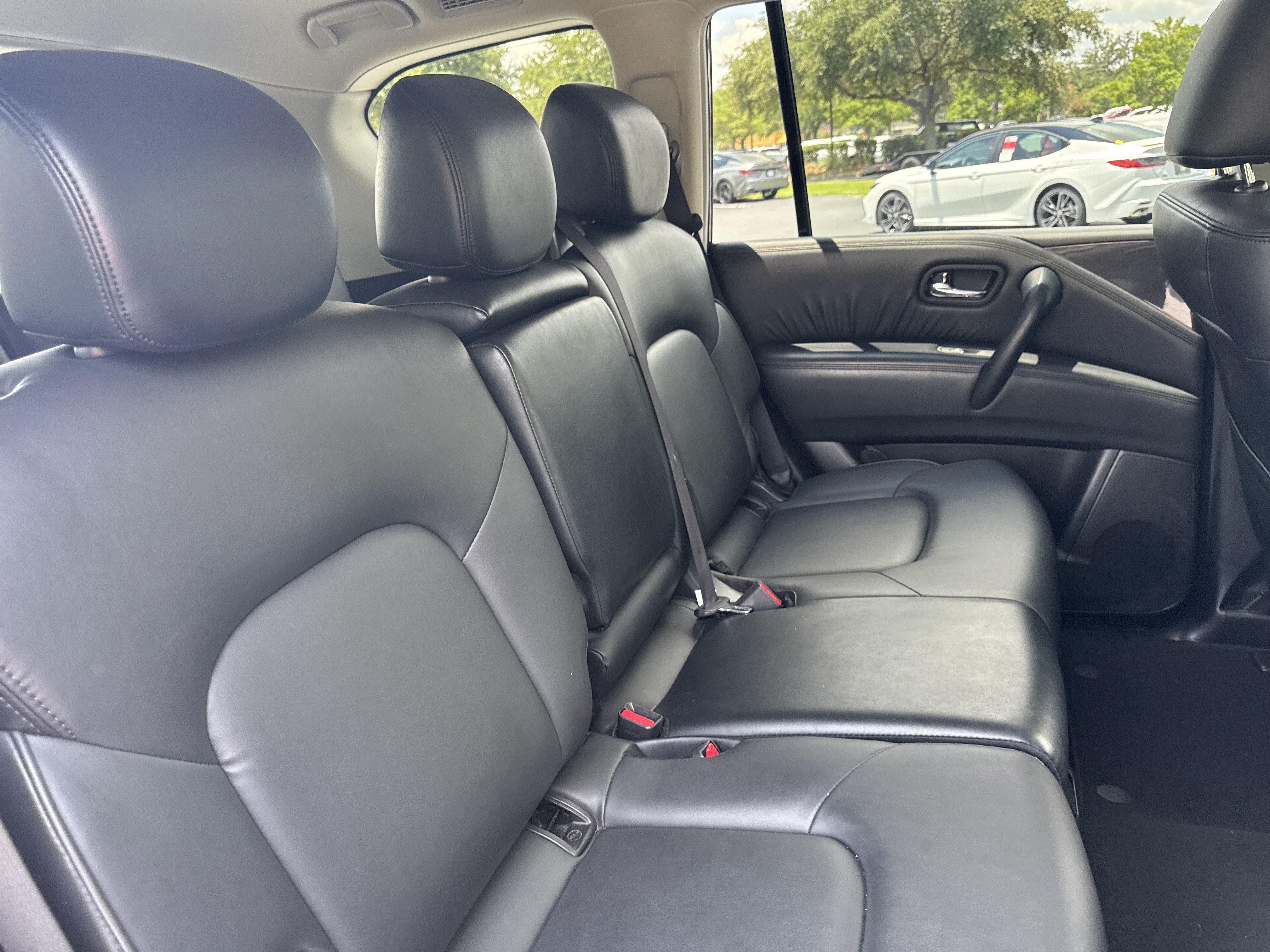 Used 2024 Super Black Nissan SV image 30