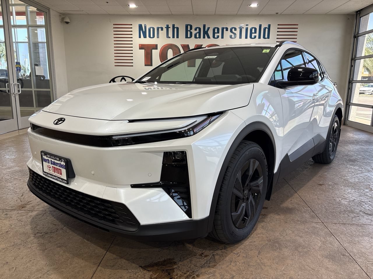 2026 Toyota C-HR SE - Photo 6