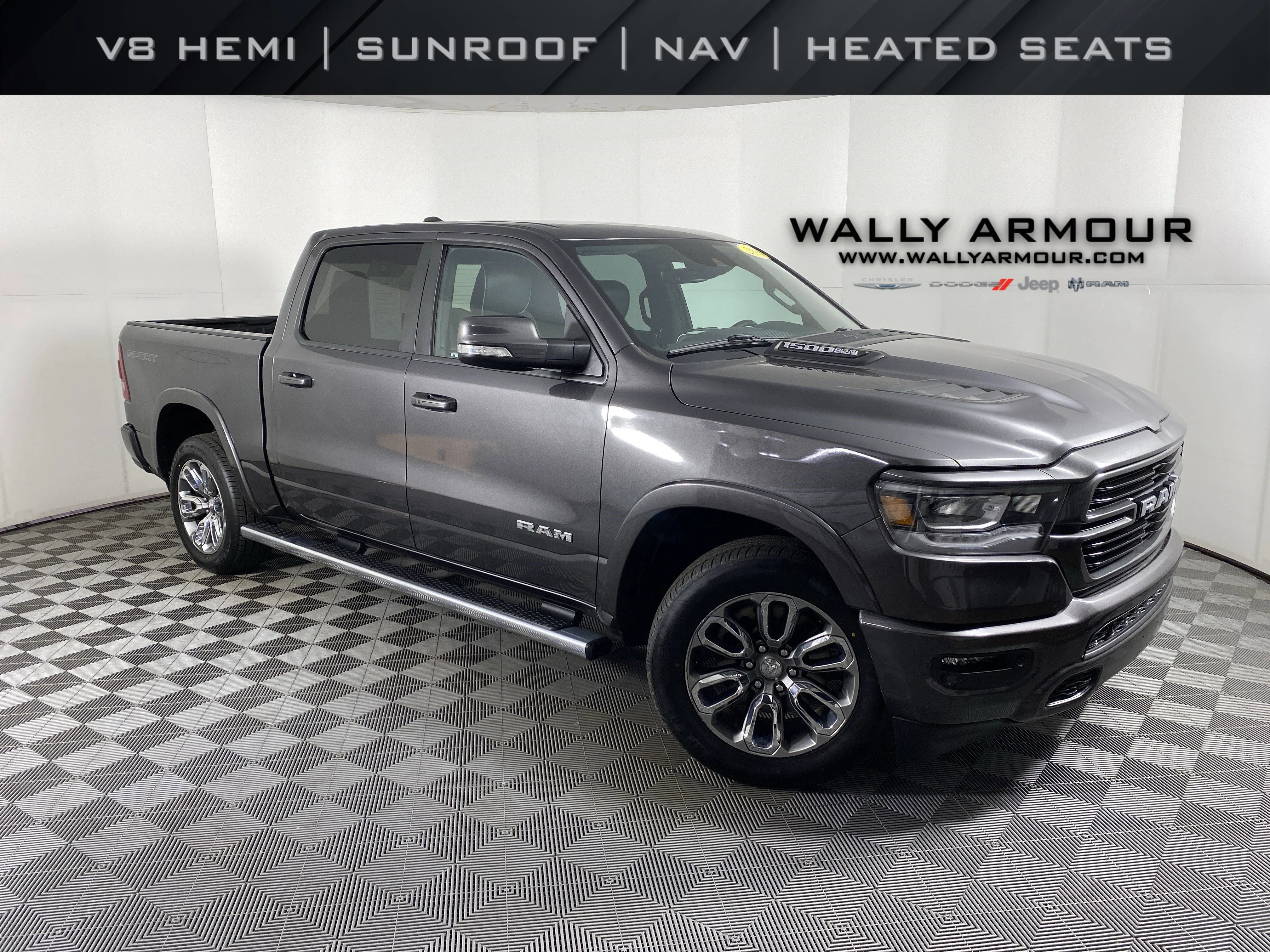 2021 RAM 1500 Laramie 4x4 Crew Cab 5'7's photo