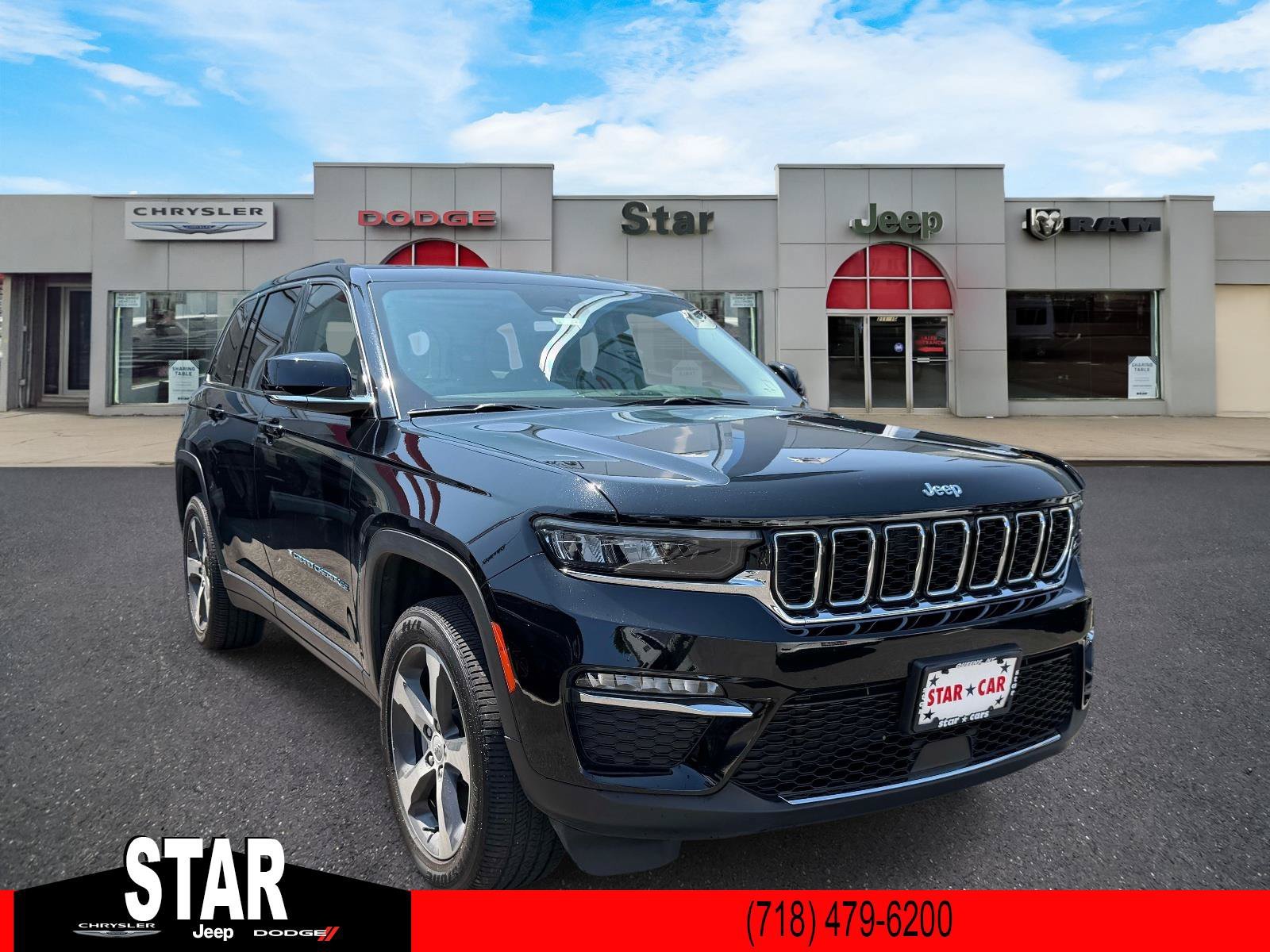 Used 2023 Diamond Black Crystal Pearlcoat Jeep 4xe image 1