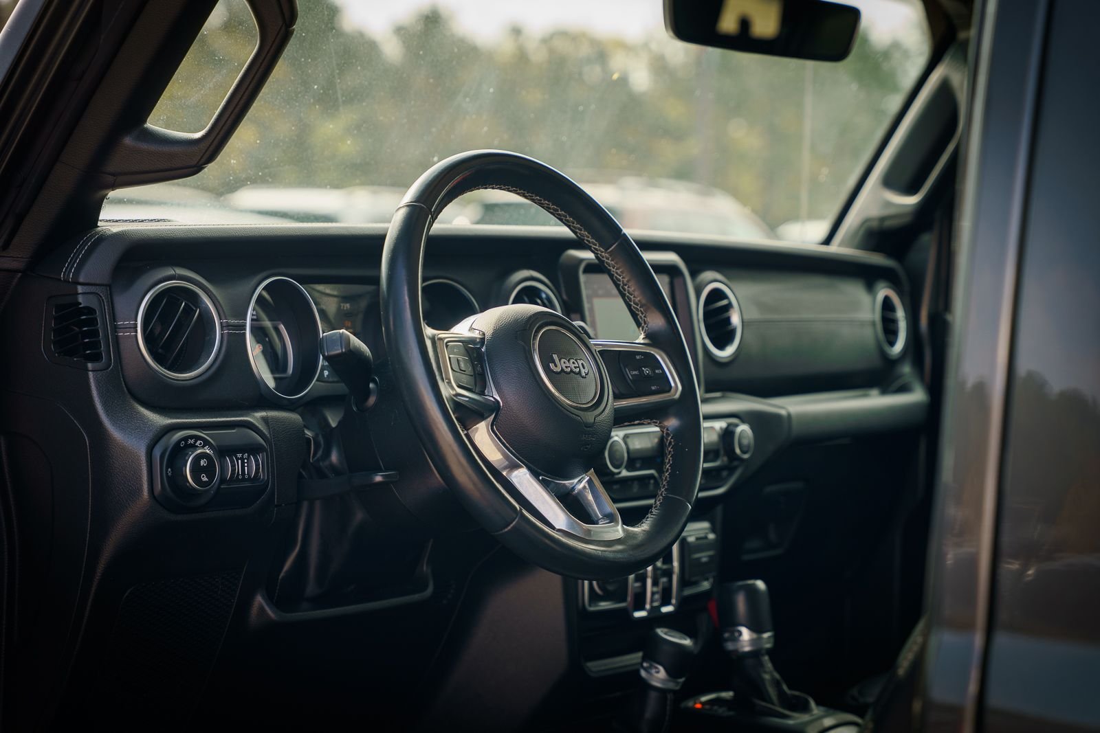 2022 Jeep Gladiator Overland - Photo 24