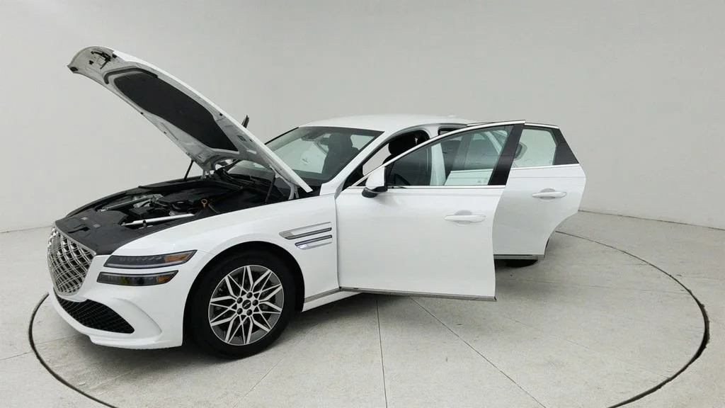 Used 2026  Genesis 2.5T image 10