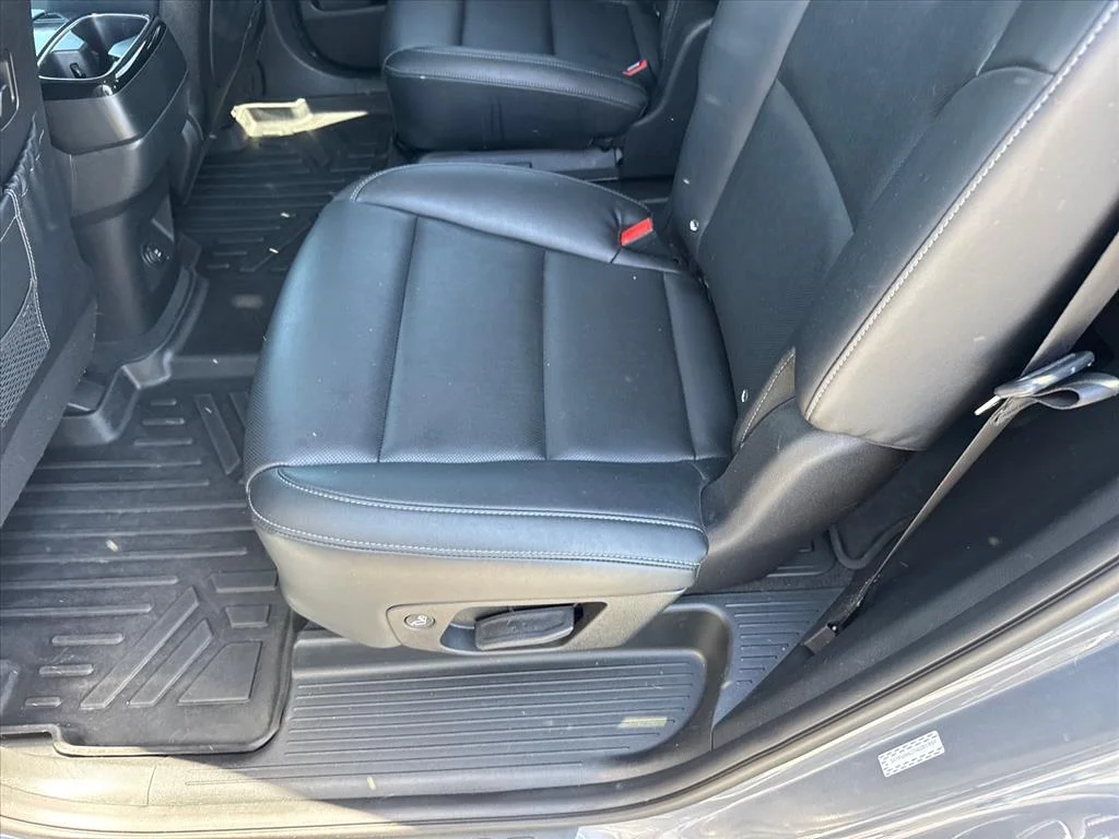 2022 Kia Telluride S - Photo 13