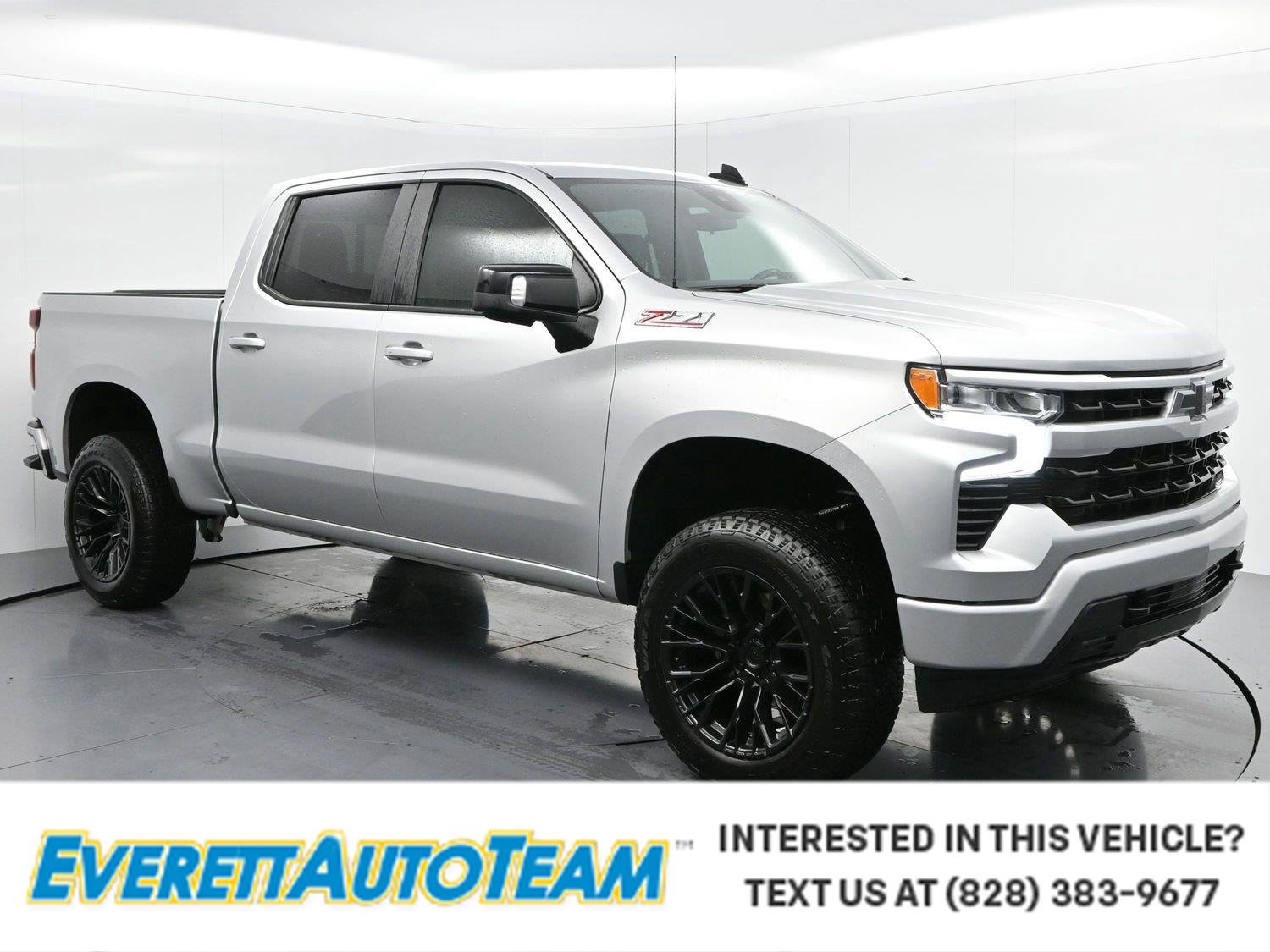 Used 2022 Silver Ice Metallic Chevrolet RST image 1