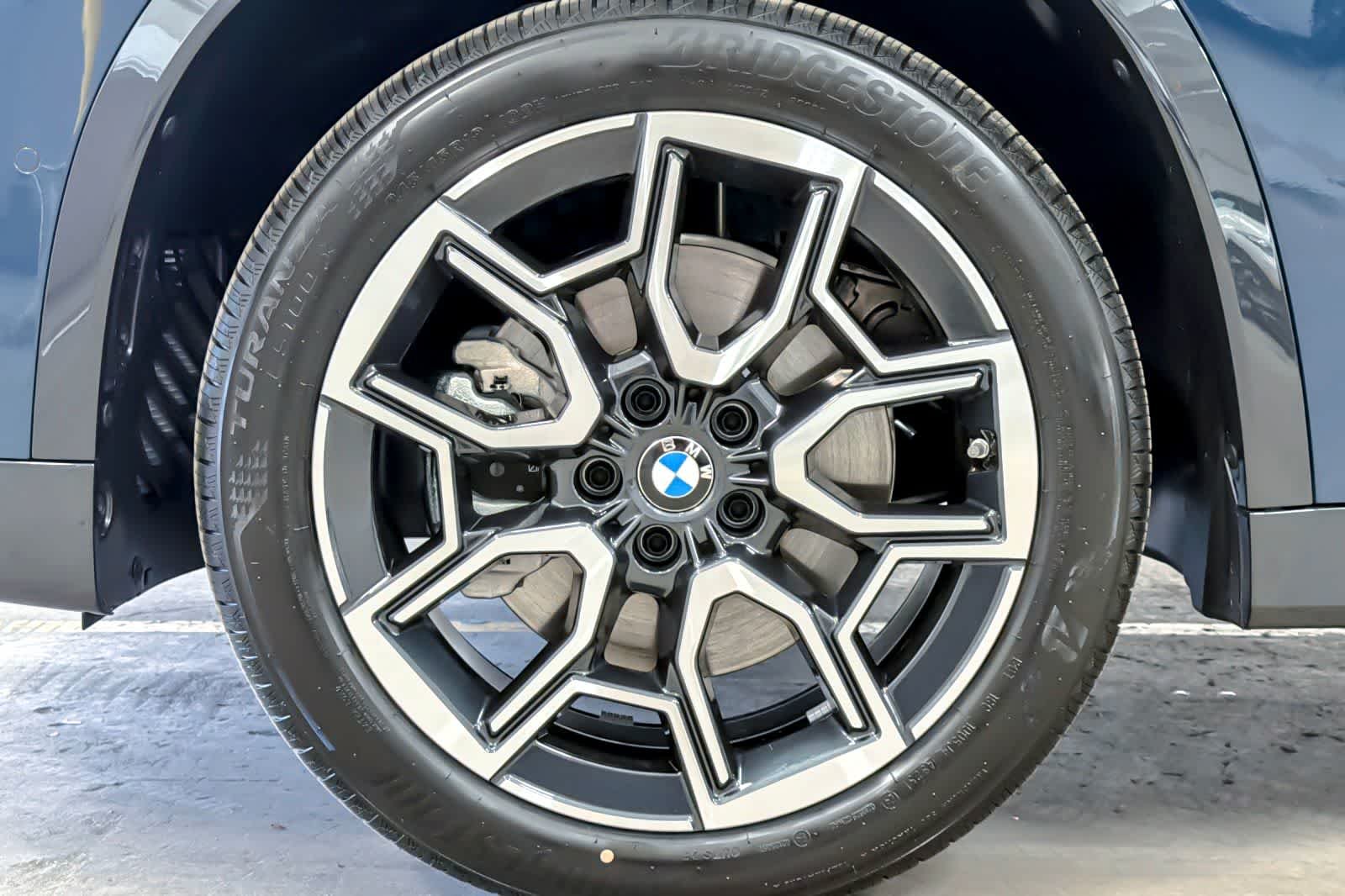 New 2026 Night Dusk Blue Metallic BMW xDrive28i image 25