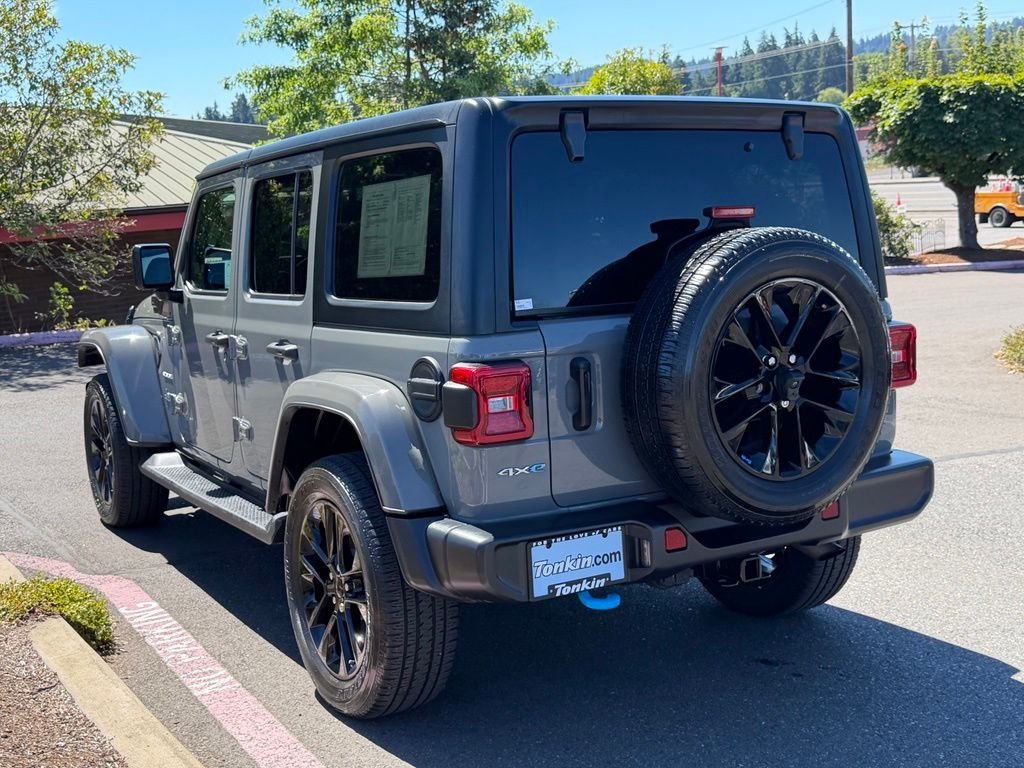 Used 2023 Gray Jeep Sahara 4xe image 5