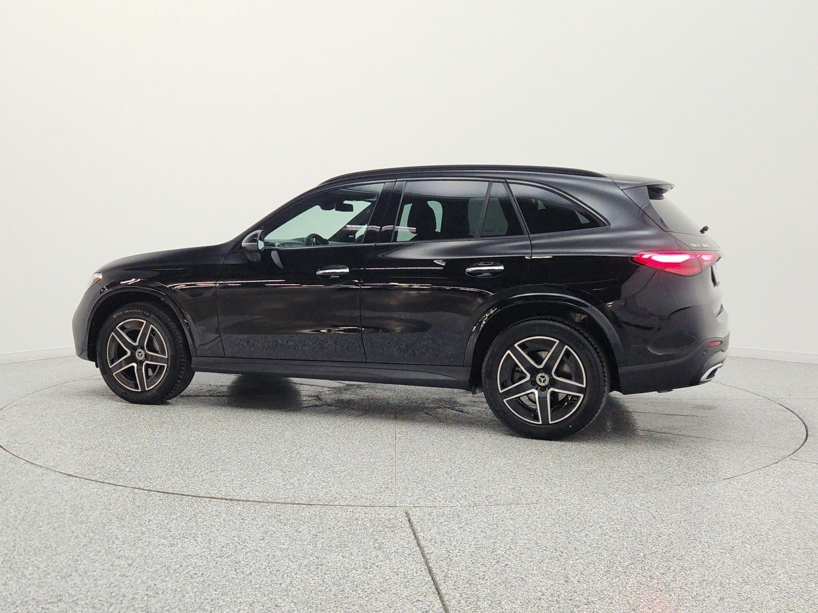Certified Used 2023 Black Mercedes-Benz GLC 300 SUV image 8