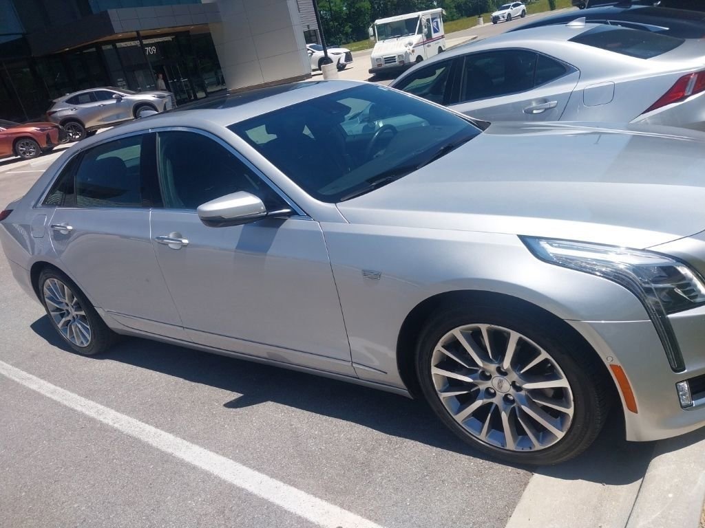 Used 2017 Cadillac CT6 Luxury with VIN 1G6KD5RS9HU148654 for sale in Fort Wright, KY
