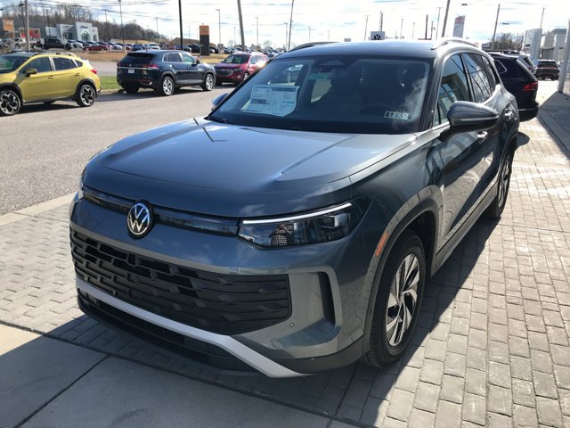 2026 Volkswagen Tiguan S - Photo 4
