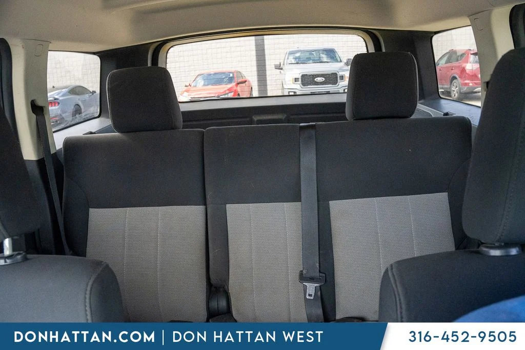 Used 2007 Black Dodge SXT image 14