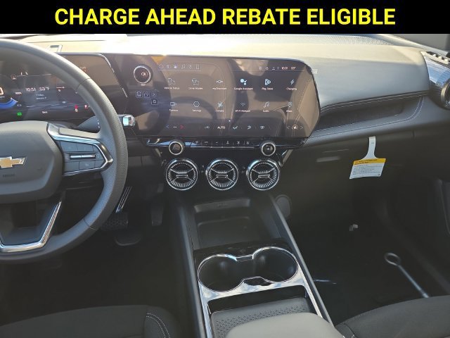New 2026 Summit White Chevrolet LT image 11
