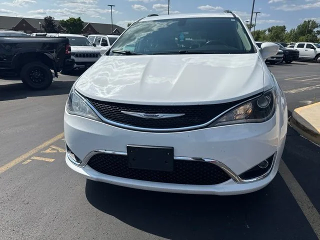 Used 2020 Bright White Clearcoat Chrysler Touring L Plus image 5
