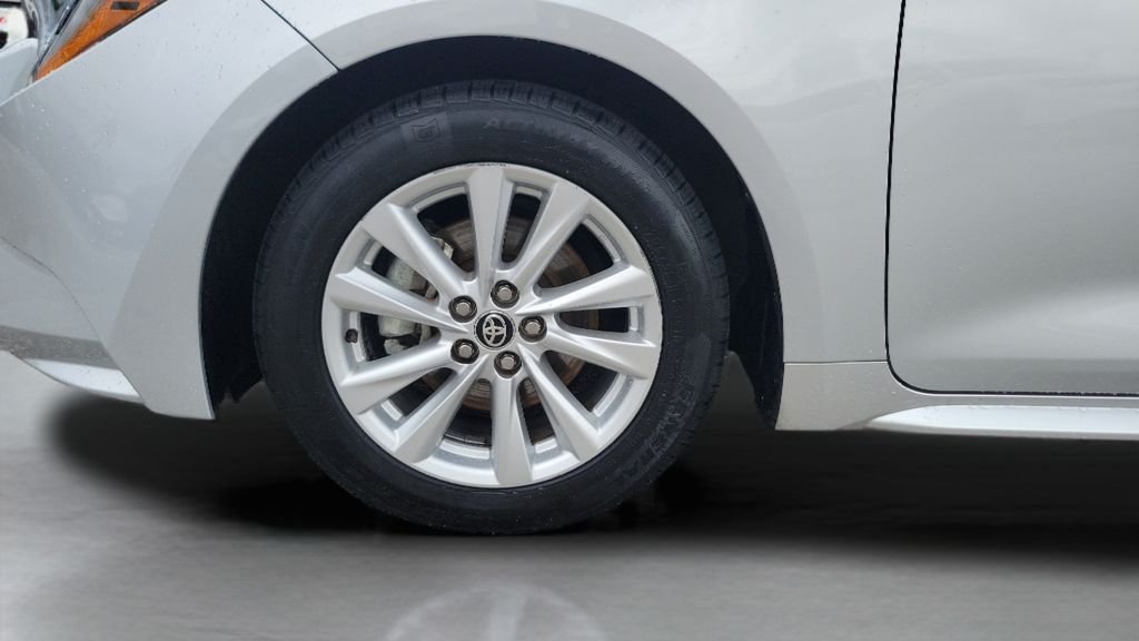 Certified Used 2024 Silver Toyota LE image 25