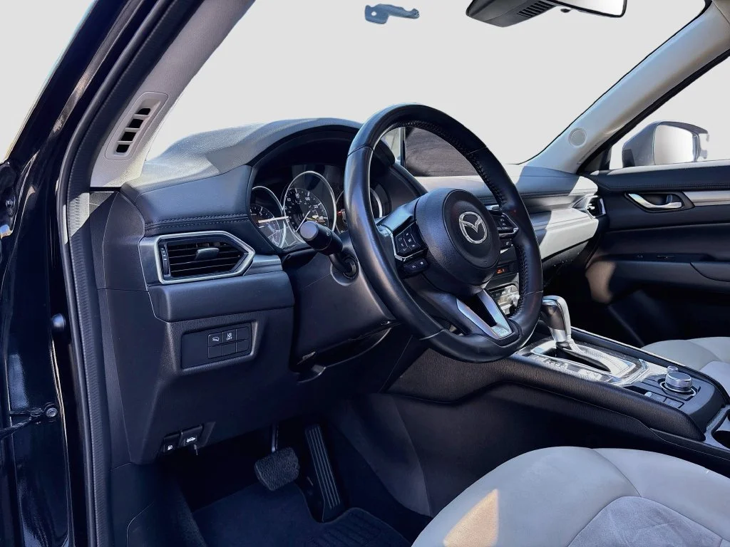 Certified Used 2023 Jet Black Mazda 2.5 S Select Package image 9