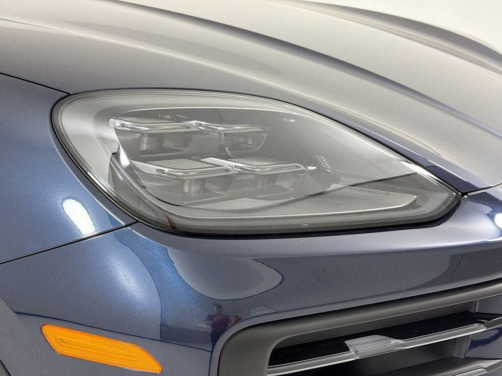 Used 2025 Algarve Blue Metallic Porsche AWD image 32