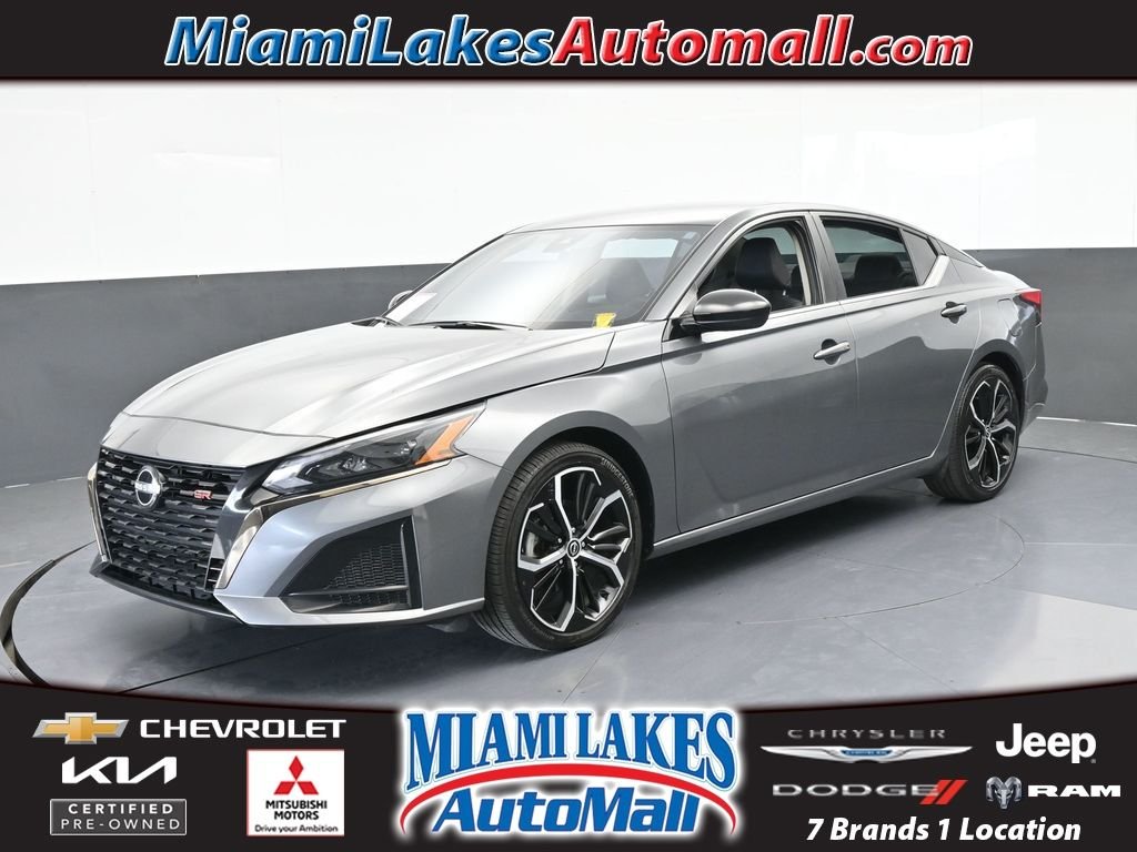 2024 Nissan Altima SR