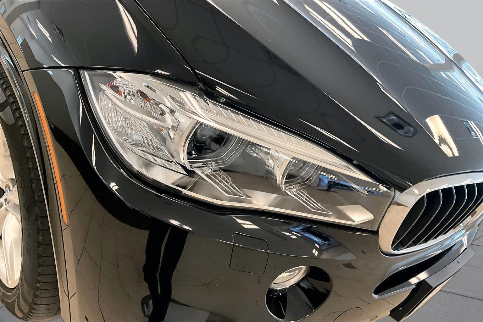 Used 2017 Black Sapphire Metallic BMW xDrive35i image 25