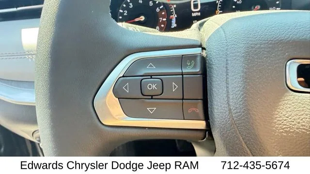 New 2026 Black Jeep Latitude image 21
