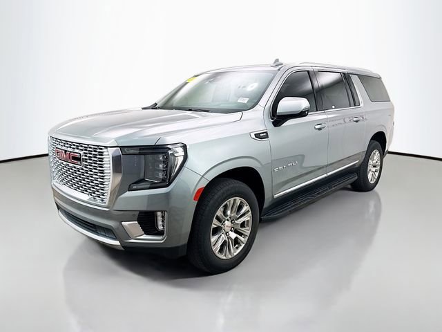 Used 2023 Sterling Metallic GMC Denali image 3