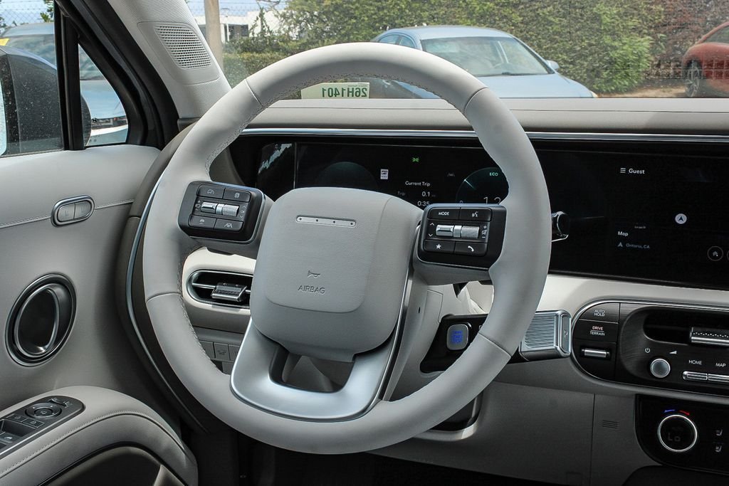 New 2026 Gray Hyundai SEL Premium image 16