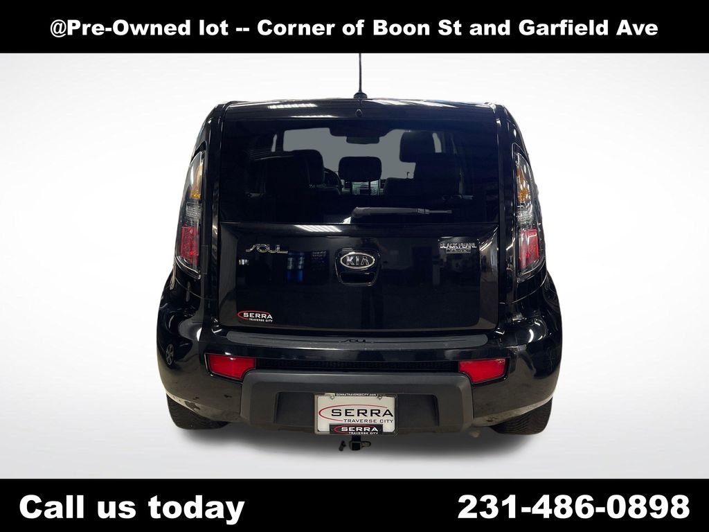 Used 2011 Gray Kia Exclaim image 7