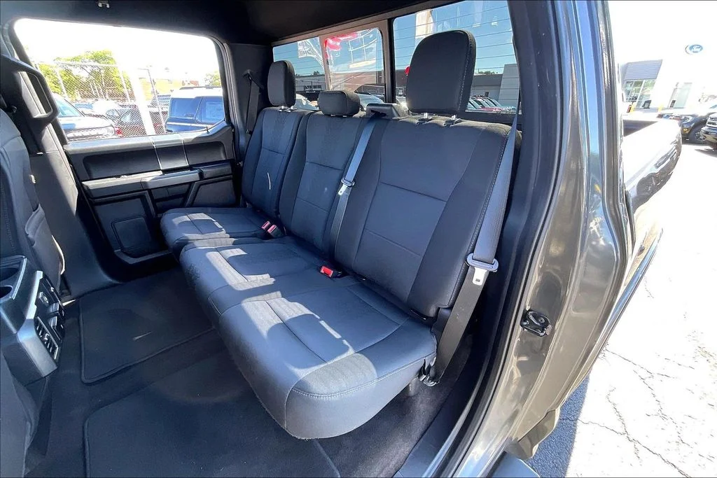 Certified Used 2020 Magnetic Ford XLT image 25