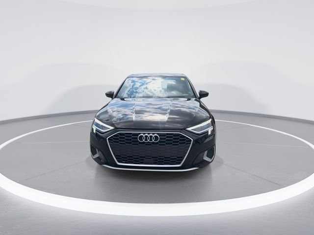 Used 2024  Audi 40 Premium image 3