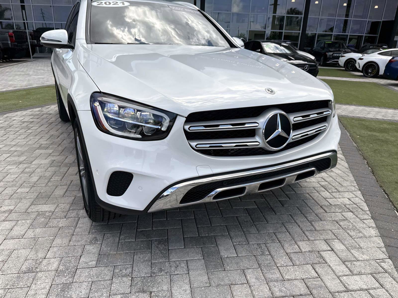 Certified Used 2021 Polar White Mercedes-Benz 300 image 8